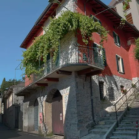 Casa Lua Carate Urio